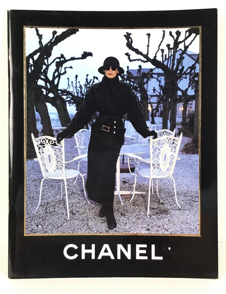 Item #67992 Chanel Collection Automne - Hiver 1989-1990. Chanel Boutique.